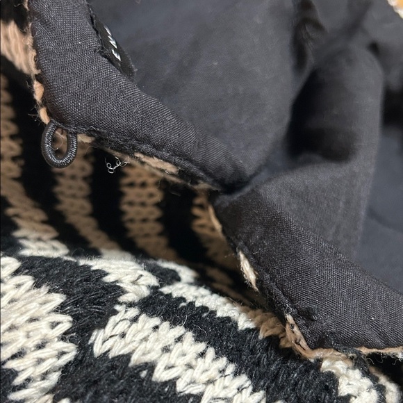English Factory Striped Black and White Knit Top Sweater Size XS - Picture 8 of 8